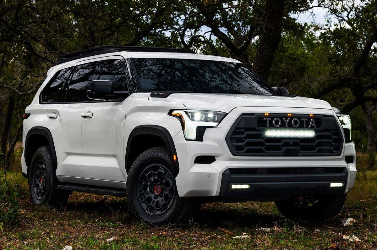 20220128011100_Toyota.jpg