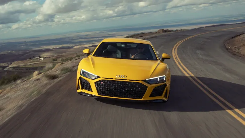 2022-Audi-R8