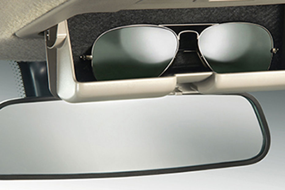 Mahindra Scorpio Inner Rear View Mirror Mahindra Scorpio Inner Rear View Mirror