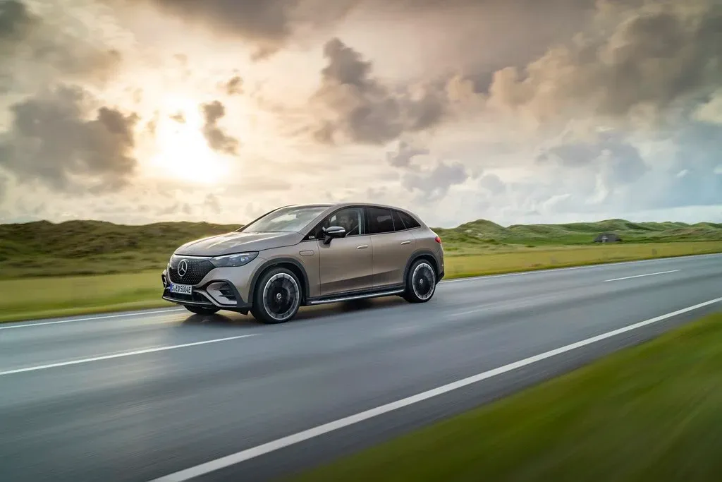 All_new_Mercedes_Benz_EQE_SUV_fa14a7ba53.jpg
