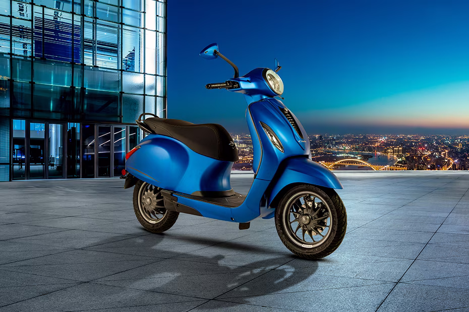 Bajaj_Chetak_2023_de6bcd60bd.jpg