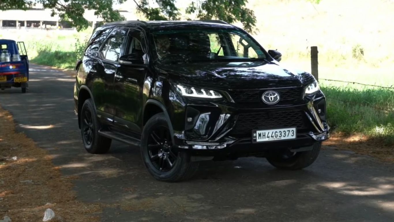 Fortuner Modified - Black Hulk