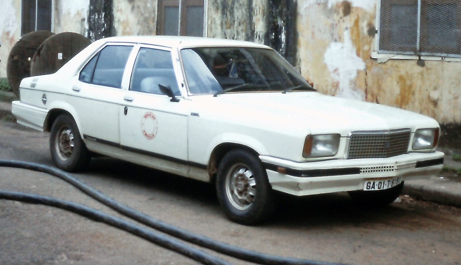 Hindustan_Contessa_Diesel_Carbike360.jpg