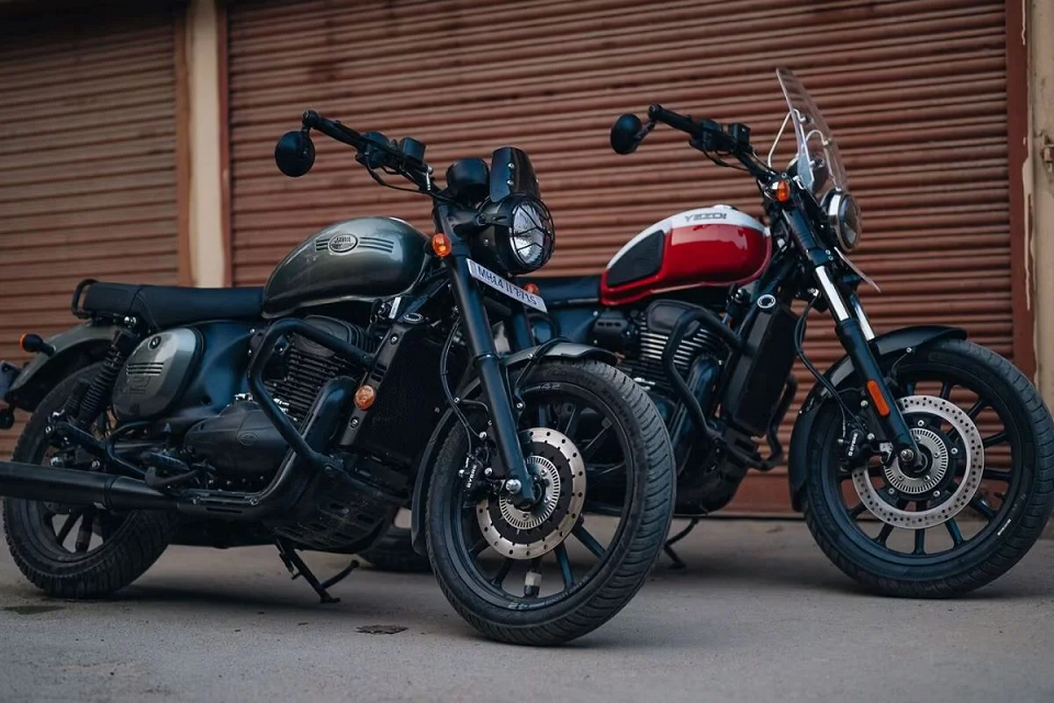 Jawa_Yezdi_Motorcycles_Unveils_Diwali_Discount_Offers_29e13a693f.png