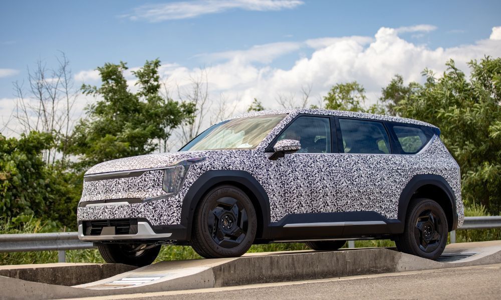 Kia EV9 SUV की फाइनल टेस्टिंग हुई: 2023 में ग्लोबल डेब्यू Kia_EV_9_electric_SUV_e44adceed5.jpg