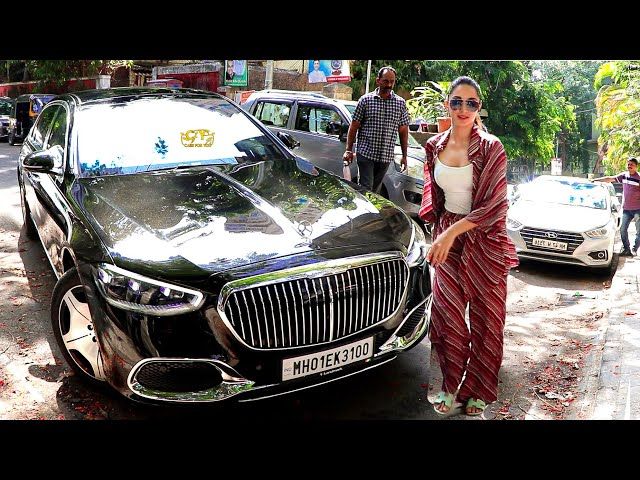कियारा आडवाणी ने खरीदी Mercedes-Maybach S-Class, कीमत 2.69 करोड़ रुपये Kiara_Advani_Bought_Mercedes_Maybach_S_Class_c4c2876fe9.jpg