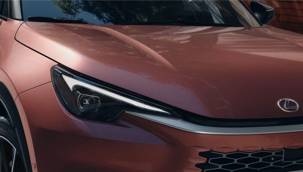 लेक्सस एलबीएक्स ने 5 जून को लॉन्च होने से पहले जारी किया टीज़र Lexus_LBX_Teased_Prior_to_Its_Official_Debt_on_June_5_b12e43151b.jpeg