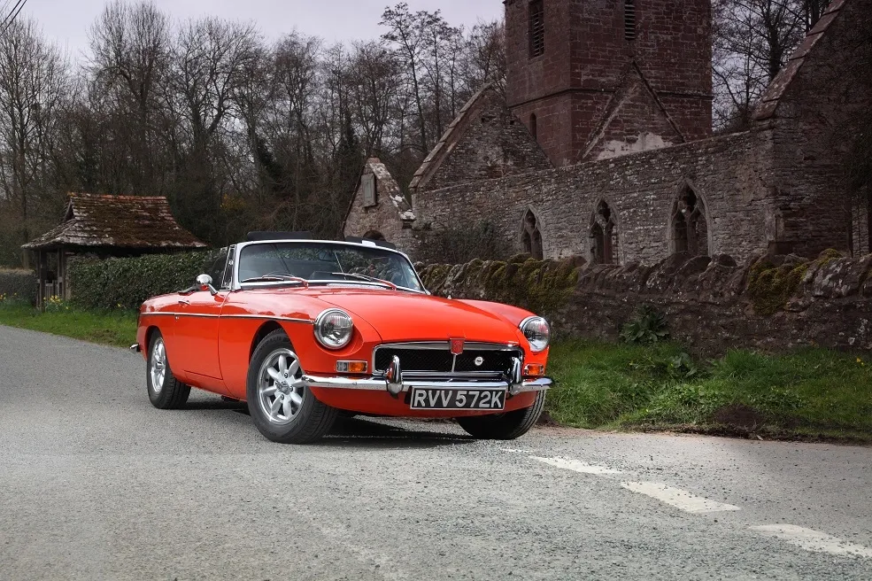 MG_car_d861cac6c2.jpg