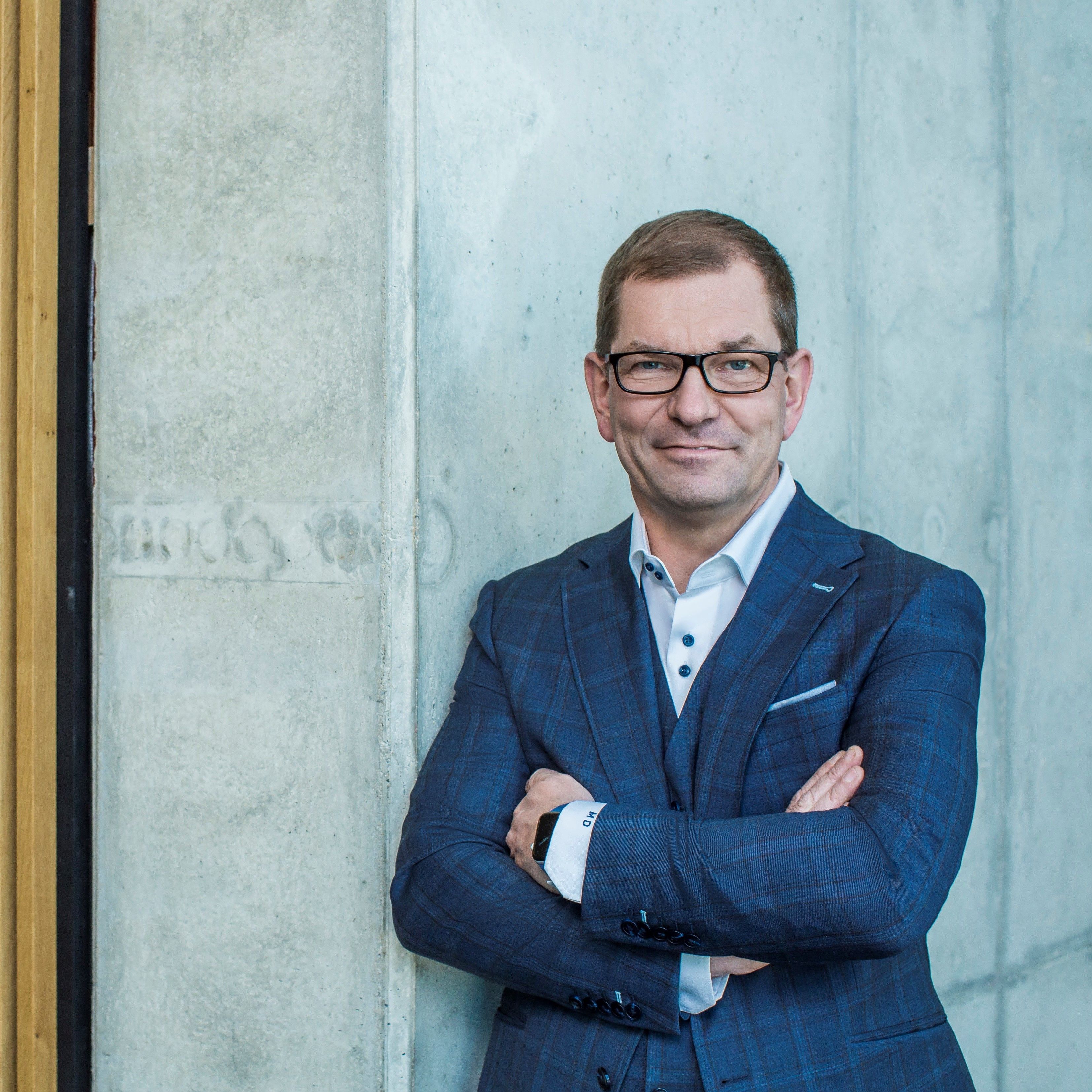 Markus Duesmann Chairman of the Board of Management and Board of Management Member for Product Lines at AUDI AG.jpg