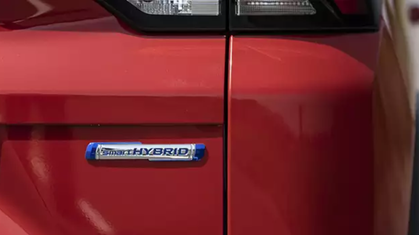 Maruti Brezza Smart Hybrid Makes a Return in Manual Form