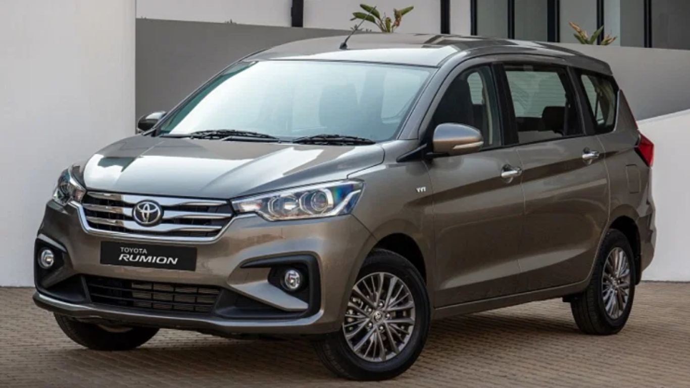 आगामी टोयोटा बैज इंजीनियरिंग: क्षितिज पर तैसर और रुमियन मॉडल New_Maruti_Suzuki_Ertiga_from_Toyota_1e196a6cb1.jpg