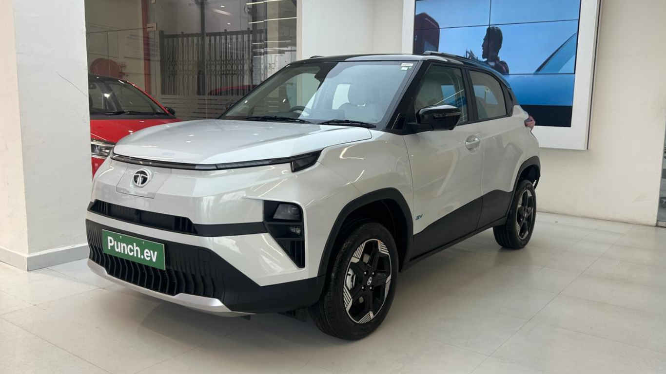Tata Punch.ev Detailed Review by Carbike360's Expert Tata Punch.ev Detailed Review by Carbike360's Expert