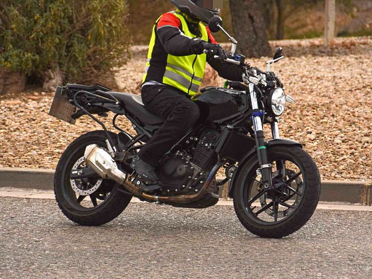 Royal Enfield 450cc Roadster.jpg