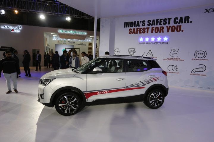 Sportz mahindra XUV300