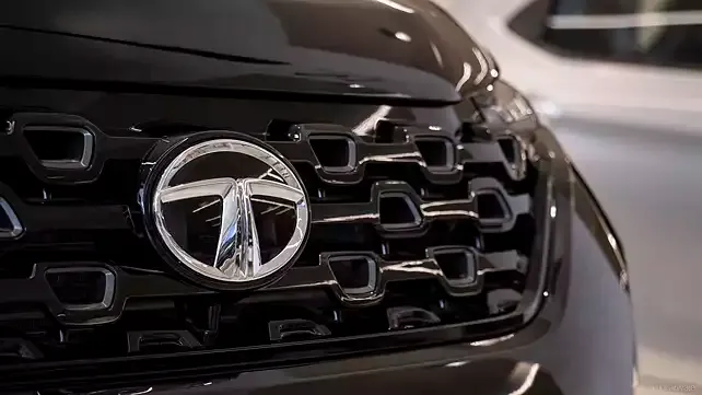 Jaguar Land Rover की निराशाजनक बिक्री के कारण Tata Motors के शेयरों में 5% की गिरावट आई Tata_Motors_e2602d6d2e.jpg