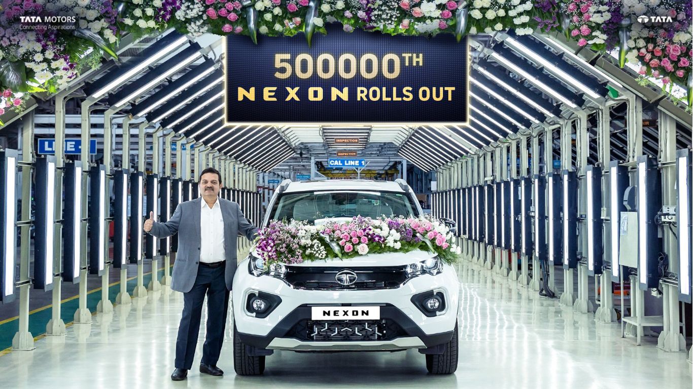 Tata Motors ने सबकॉम्पैक्ट SUV श्रेणी में निर्मित 5 लाख Nexon इकाइयों का जश्न मनाया Tata_Nexon_5th_Lakh_Production_a4a159a7e5.jpg