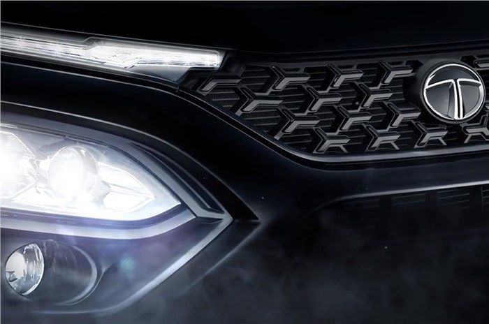 टाटा सफारी डार्क एडिशन 17 जनवरी को लॉन्च होगा! Tata_Safari_Dark_Edition_Launch_on_January_17_611b6a1678.jpg
