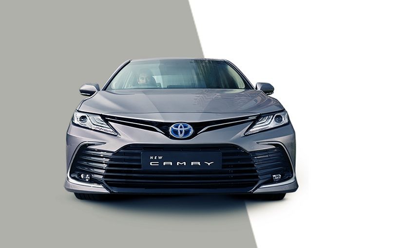 Toyota Camry Facelift Launched in India at Rs. 41.7 lakhs Toyota_Camry_Facelift_Launched_in_India_at_Rs_41_7_lakhs_b321cd9289.jpg