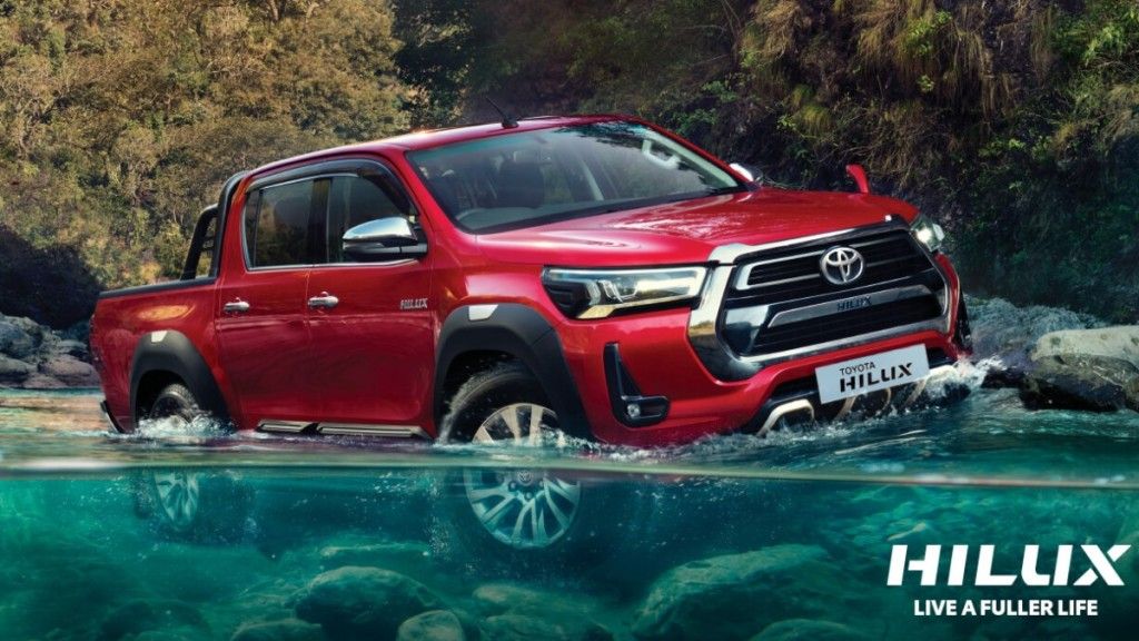 Toyota-Hilux-Discount.jpg