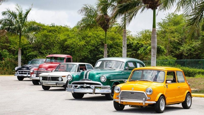 5 आइकॉनिक कारें जिन्होंने भारत में क्रांति ला दी: इंडिया एड इनफिनिटम Vintage_Cars_0b9bef9746.jpg