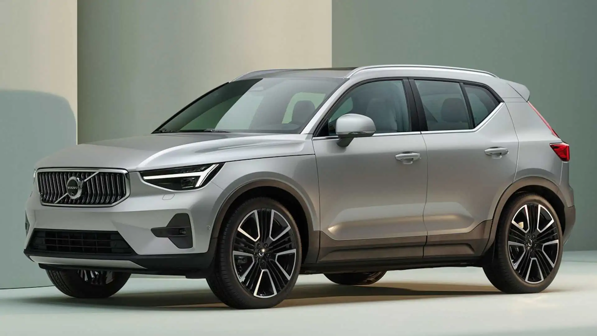 Volvo_C40_Recharge_0445e9dc50.jpg