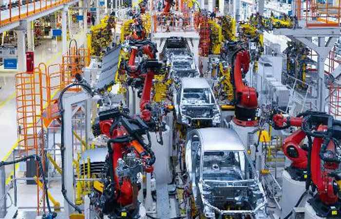 Automakers Optimistic Over 2022, Omicron Ready to Ruin Party Whats_App_Image_2021_12_22_at_6_43_39_PM_41428201d4.jpeg