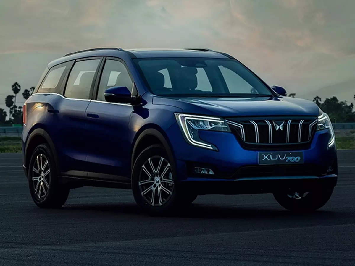 XUV700