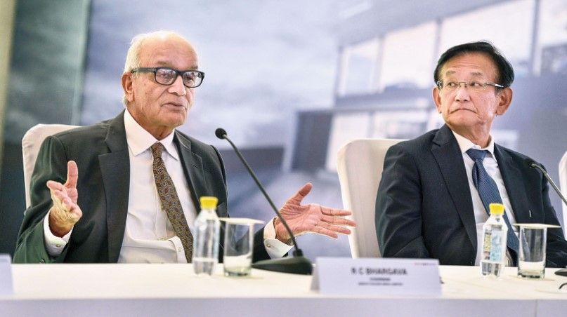 मारुति सुजुकी की योजना छोटी कारों से 'हाई-एंड कारों' पर ध्यान केंद्रित करने की है bhargava_e6f59b6c60.jpg