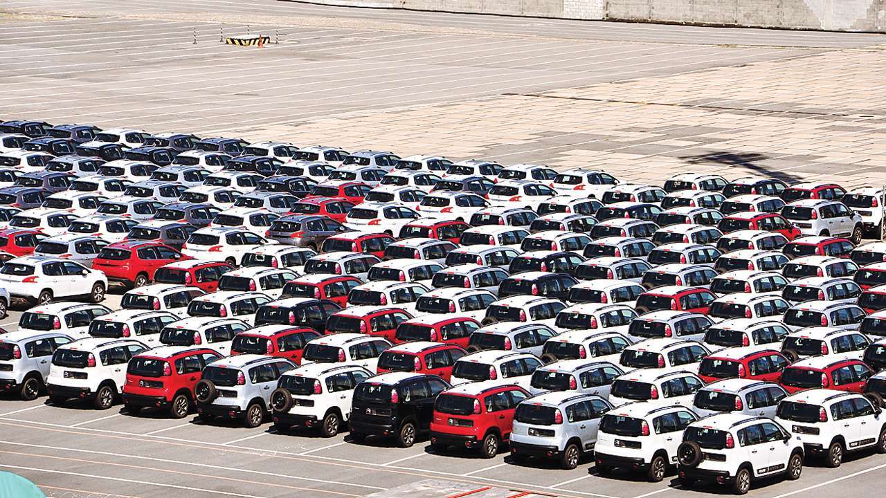 अप्रैल 2022: भारत में ऑटोमोबाइल बिक्री में दो अंकों की वृद्धि carsales_5652d34490.jpg