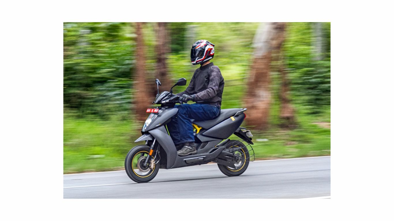 Ather 450X इलेक्ट्रिक स्कूटर - एक उच्च प्रदर्शन करने वाला, विश्वसनीय और लागत प्रभावी विकल्प cycles_1_3c250b2eae.jpg