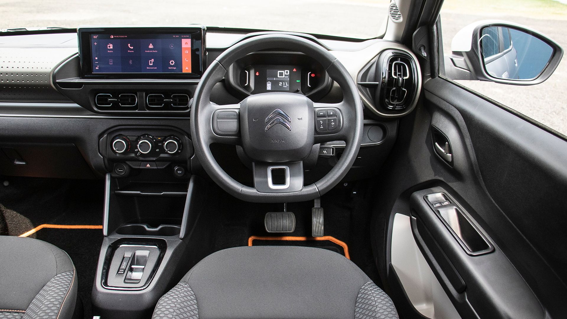 ec3 Interior