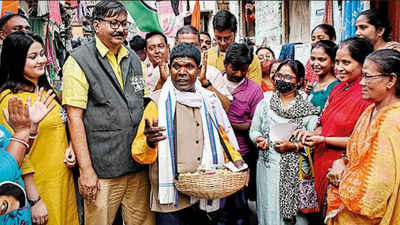 Kacha Badam – Bengali Song kacha_badam_song_51e544355a.jpg