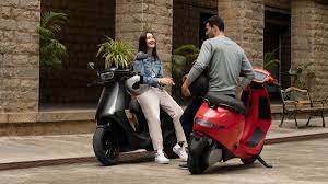Ola S1 Electric Scooter Launched, Deliveries will start from October 2021 main_ola_293c9b3ab1.jpg