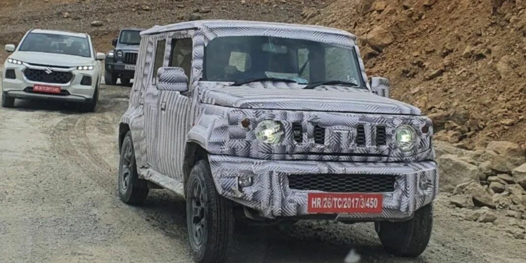 नया रंग, नया लुक: Maruti Jimny का पांच-डोर आकर्षक रंग में देखा गया maruti_jimny_5_door_carbike360_5466748b6a.jpg