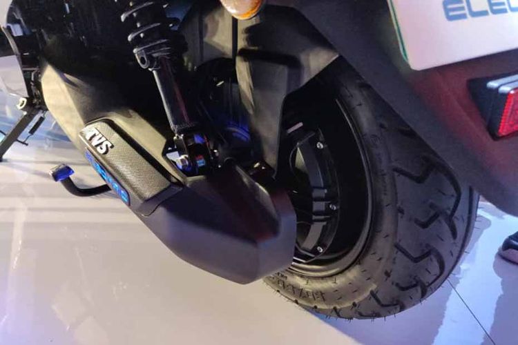 TVS iQube Rear Tyre View TVS iQube Rear Tyre View