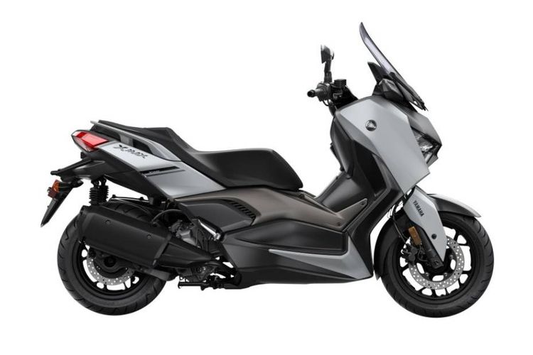 Yamaha X-Max Right Side View Yamaha X-Max Right Side View