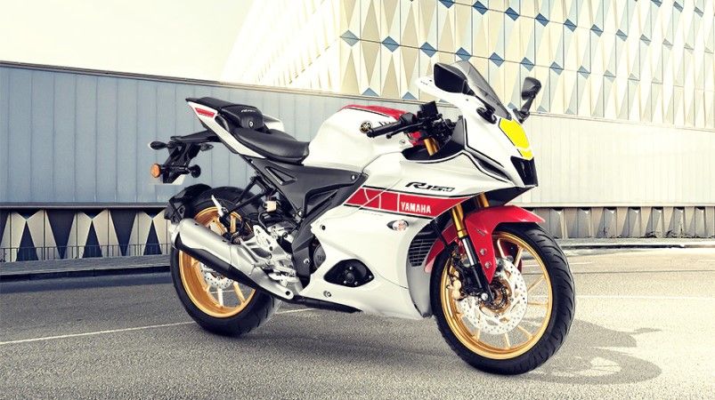 r15