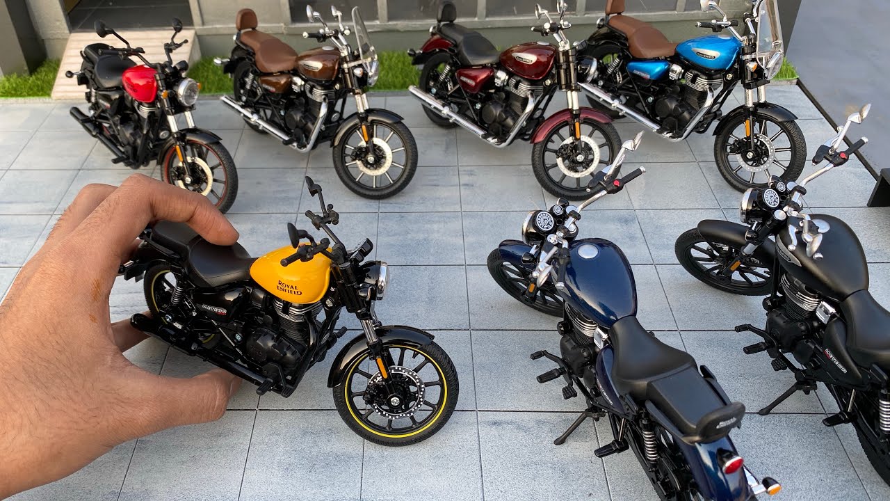 Royal Enfield ने जुलाई 2022 में 55,555 बाइक बेची - 2021 की तुलना में 26% की वृद्धि royal_enfield_miniature_bikes_carbike360_news_5d1a520cb8.jpeg