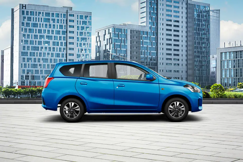 Datsun GO Plus Right Side View Datsun GO Plus Right Side View