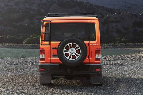 Force Gurkha Rear View Force Gurkha Rear View