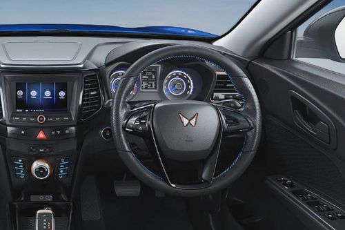 Mahindra XUV400 EV Steering Wheel Mahindra XUV400 EV Steering Wheel