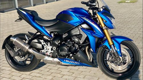Suzuki GSX-S1000 Suzuki GSX-S1000