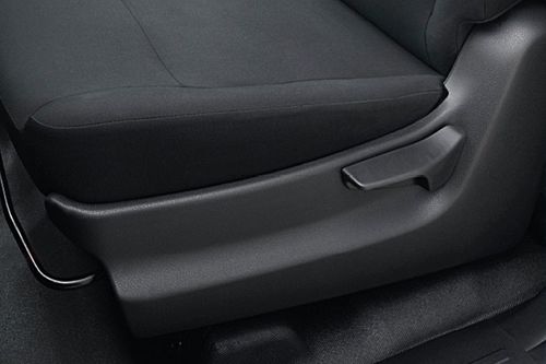 Isuzu D-Max Interior Image Isuzu D-Max Interior Image