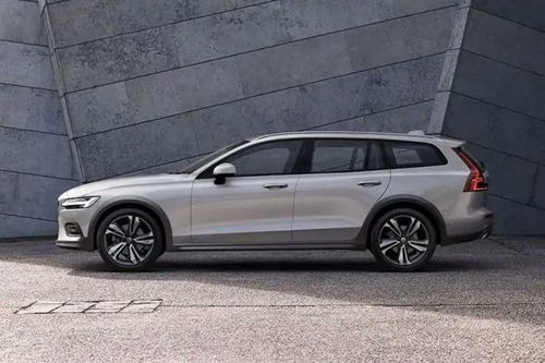 Volvo V60 Cross Country Left Side View Volvo V60 Cross Country Left Side View