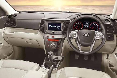 Mahindra XUV300 Turbo Sportz Dashboard Mahindra XUV300 Turbo Sportz Dashboard