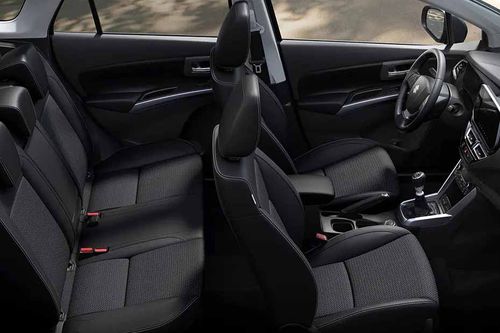 Maruti S-Cross 2022 Seats Maruti S-Cross 2022 Seats