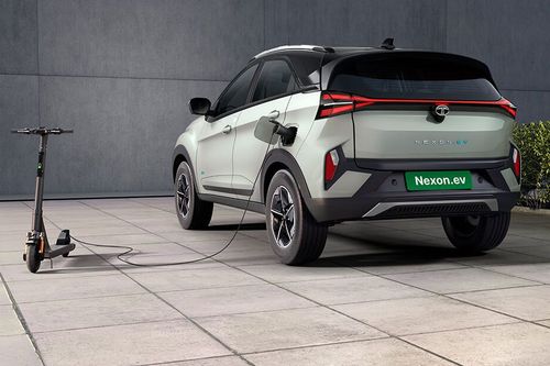 Tata Nexon EV Facelift Left Side Rear View Tata Nexon EV Facelift Left Side Rear View