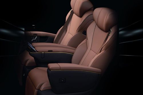 Toyota Vellfire Front Seat Toyota Vellfire Front Seat