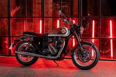 BSA Goldstar 650 images