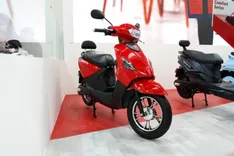  हीरो इलेक्ट्रिक एई 75